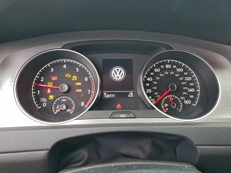 2017 Volkswagen Golf Sportwagen s
