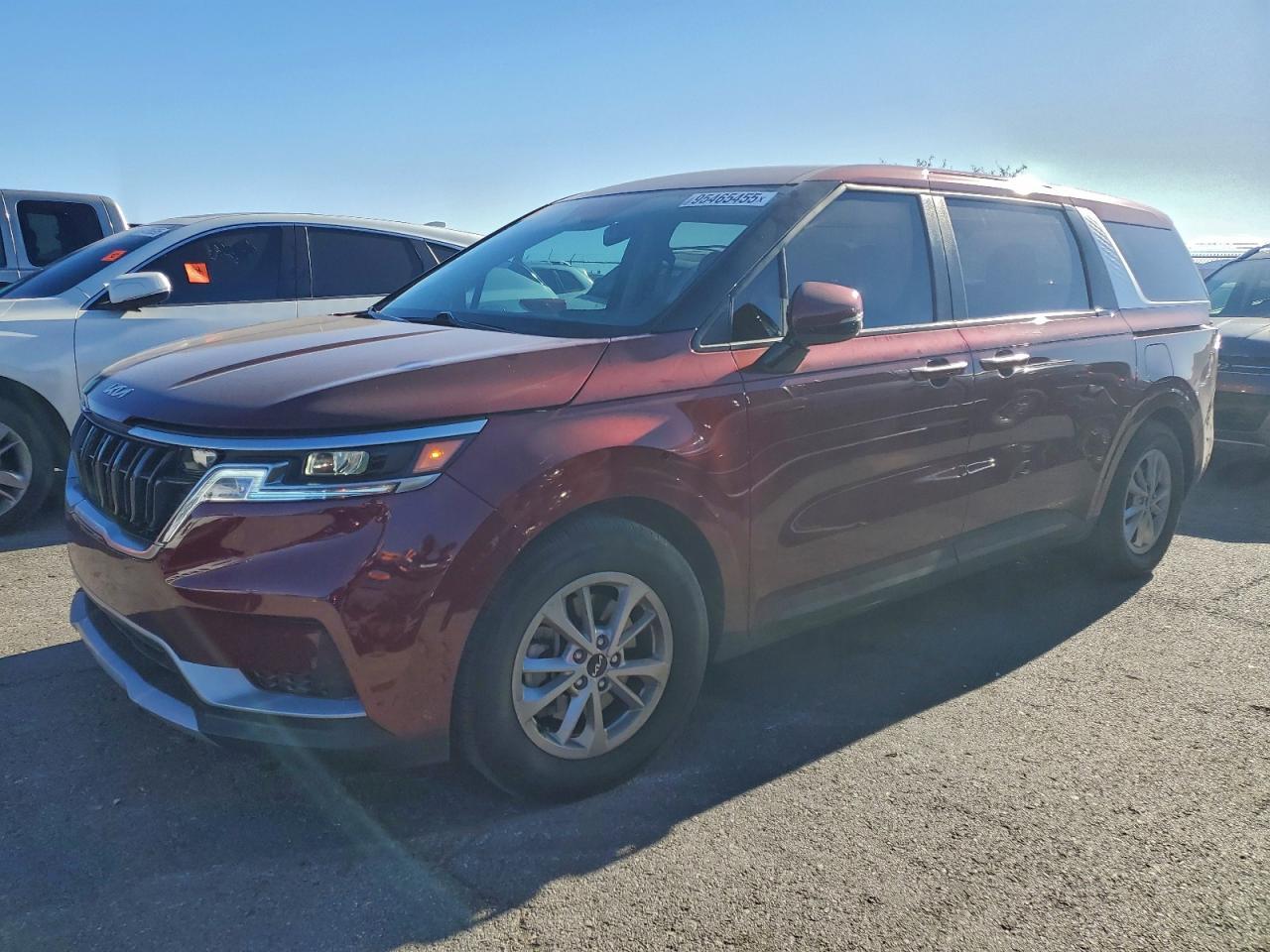 2024 KIA Carnival lx