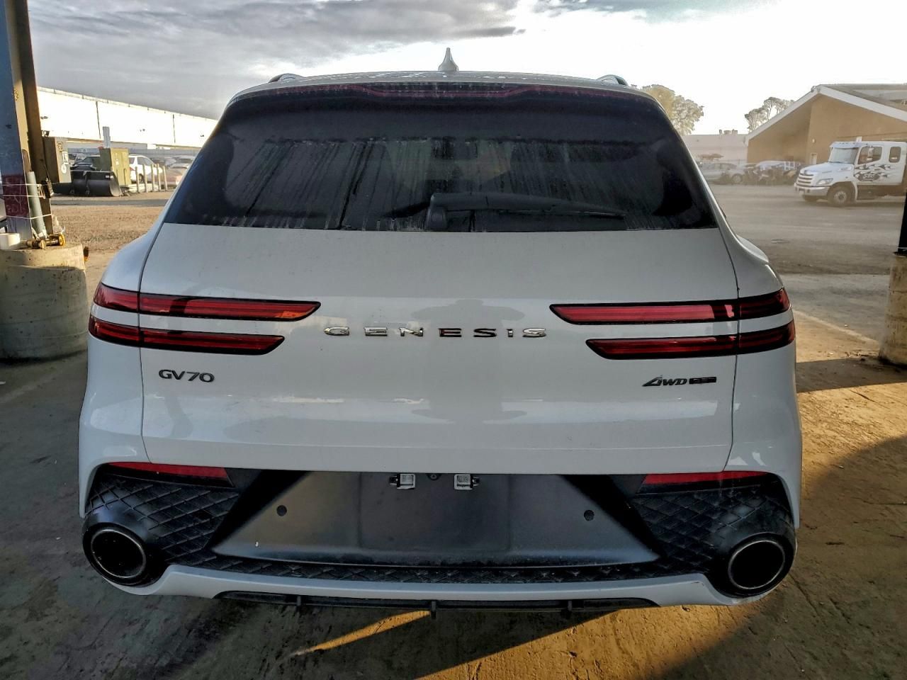 2022 Genesis Gv70 Base