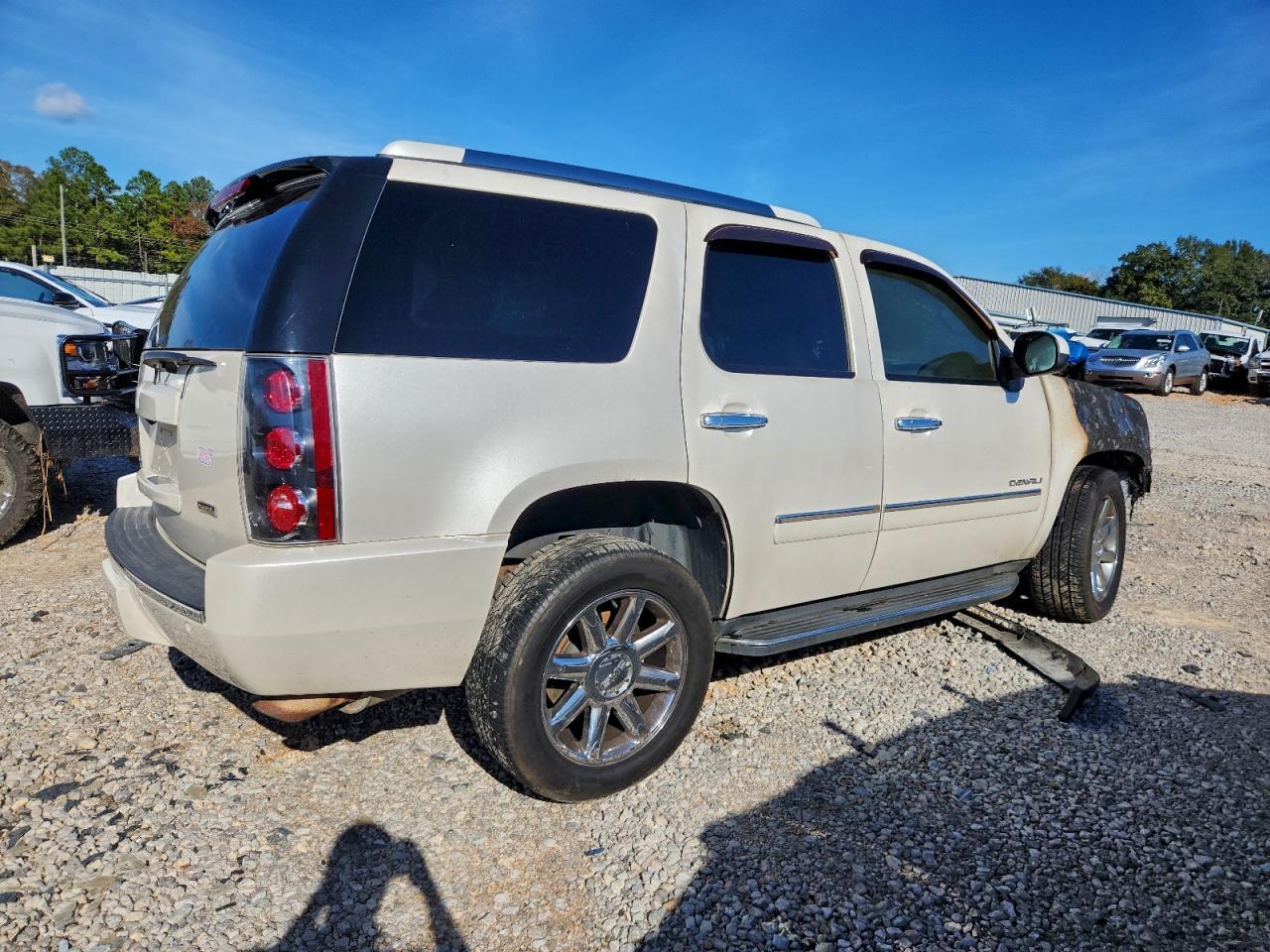 2011 GMC Yukon Denali