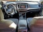 2016 Toyota Highlander le