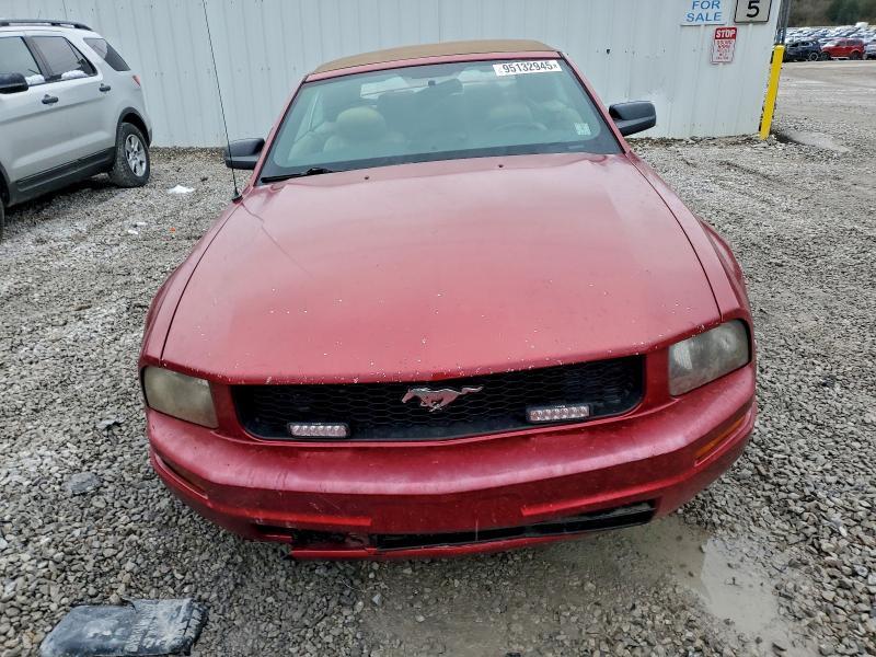 2005 Ford Mustang