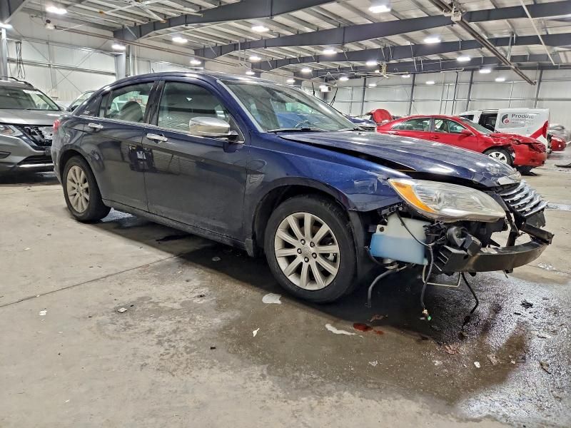 2013 Chrysler 200 Limited