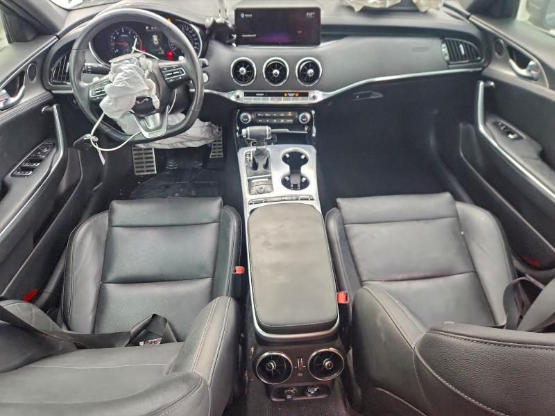 2022 KIA Stinger GT1