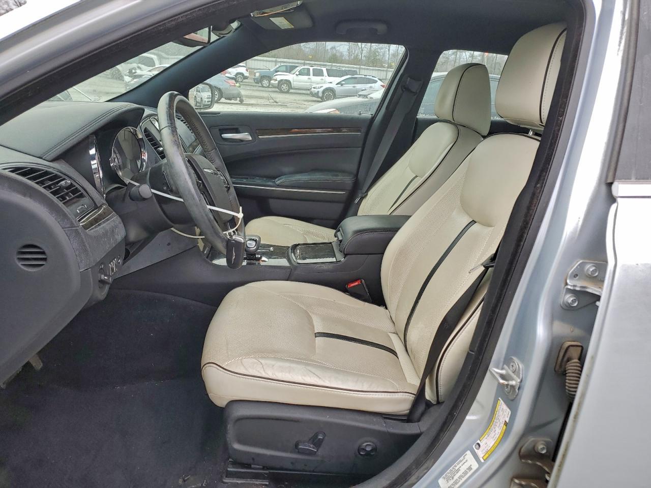 2013 Chrysler 300