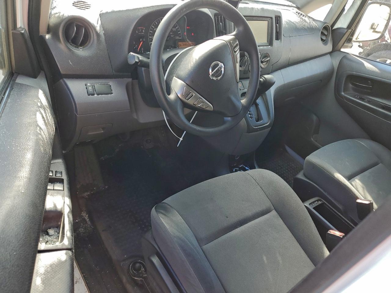 2020 Nissan NV 200