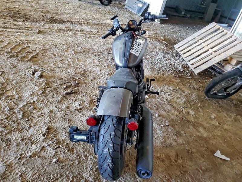 2025 Indian Motorcycle Co. Scout Sixty Bobber Limited