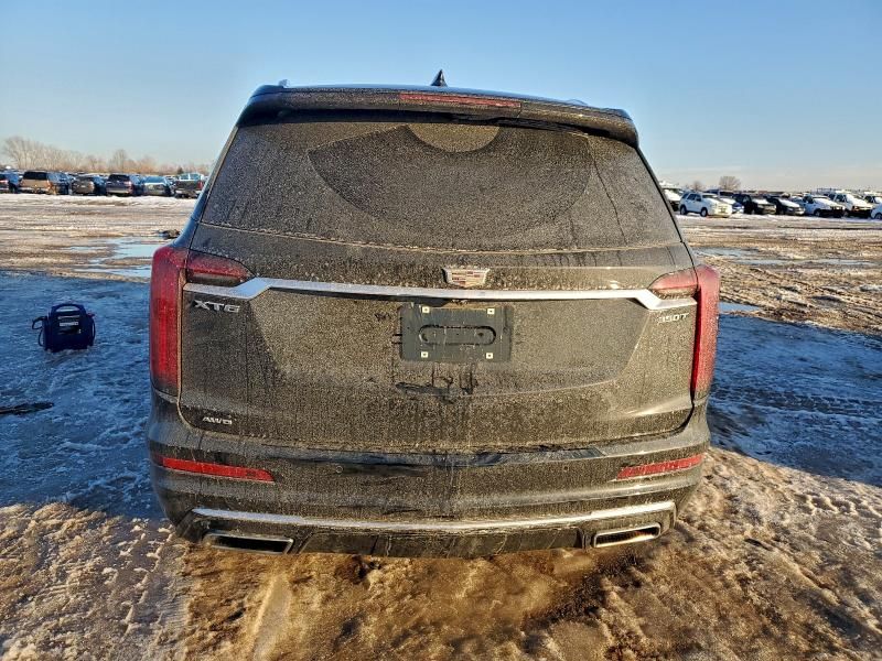 2024 Cadillac XT6 Luxury