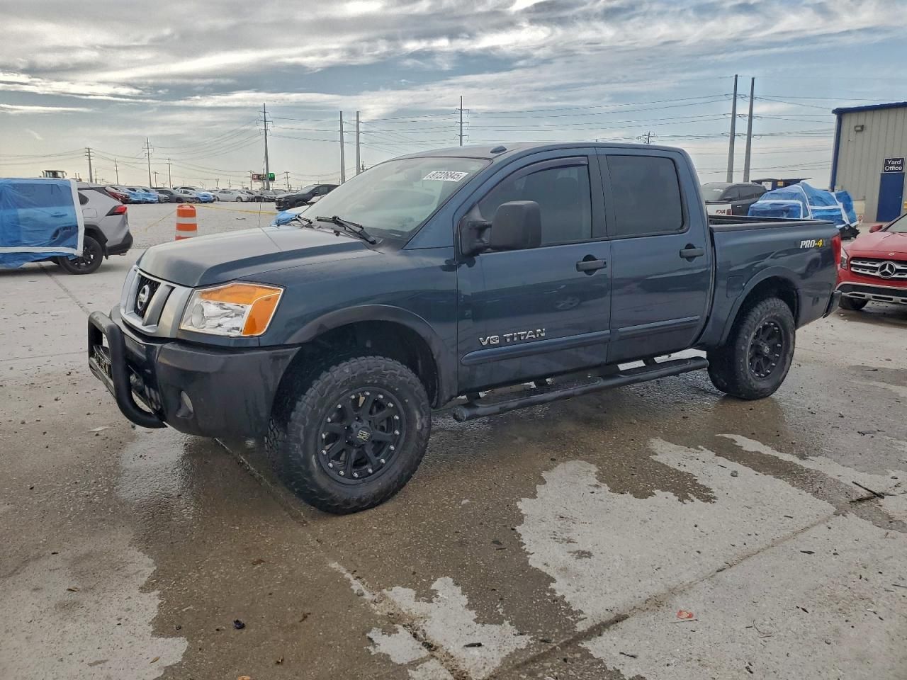 2014 Nissan Titan s