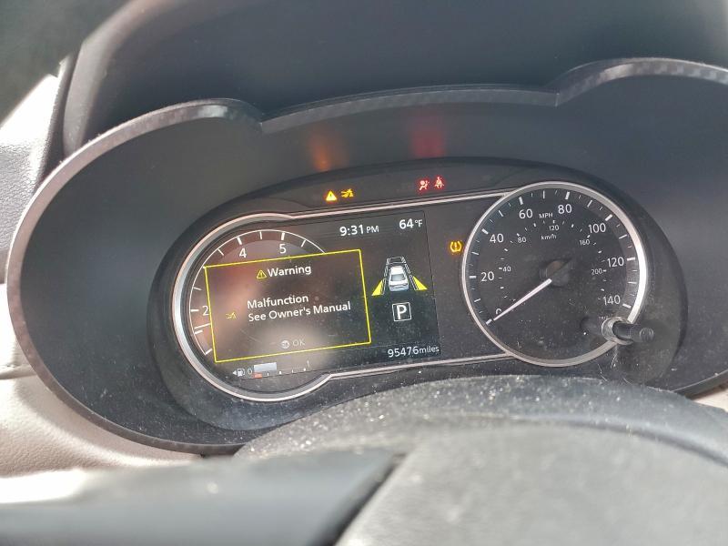 2022 Nissan Versa sv