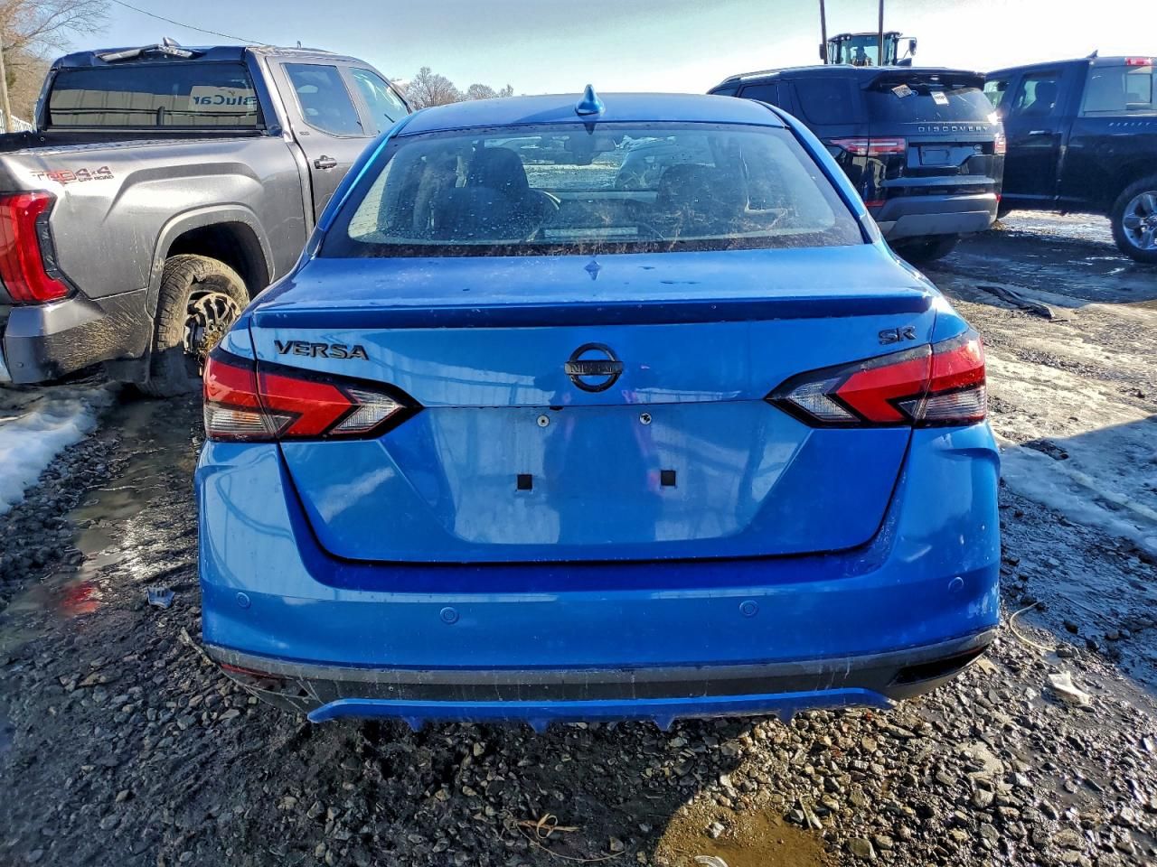 2021 Nissan Versa sr