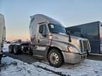 2016 Freightliner Cascadia 125 Semi Truck