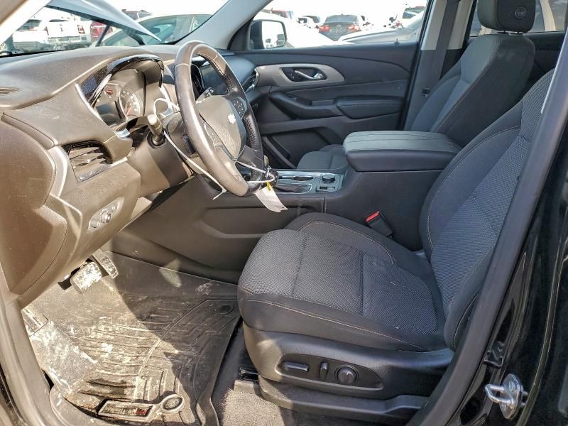 2021 Chevrolet Traverse lt