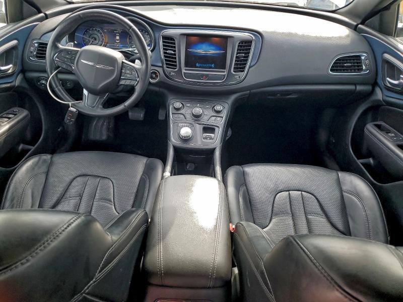 2016 Chrysler 200 s