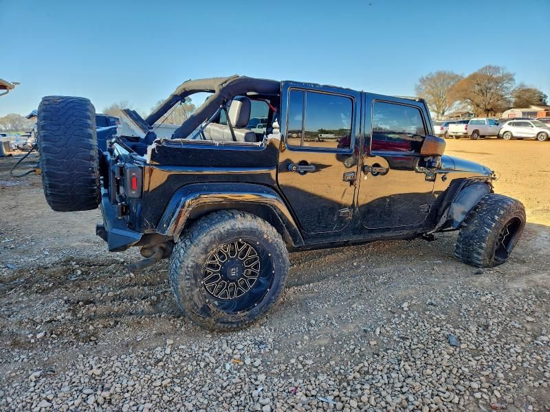 2012 Jeep Wrangler Unlimited Sahara