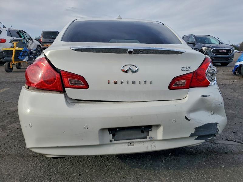 2011 Infiniti G37 Base