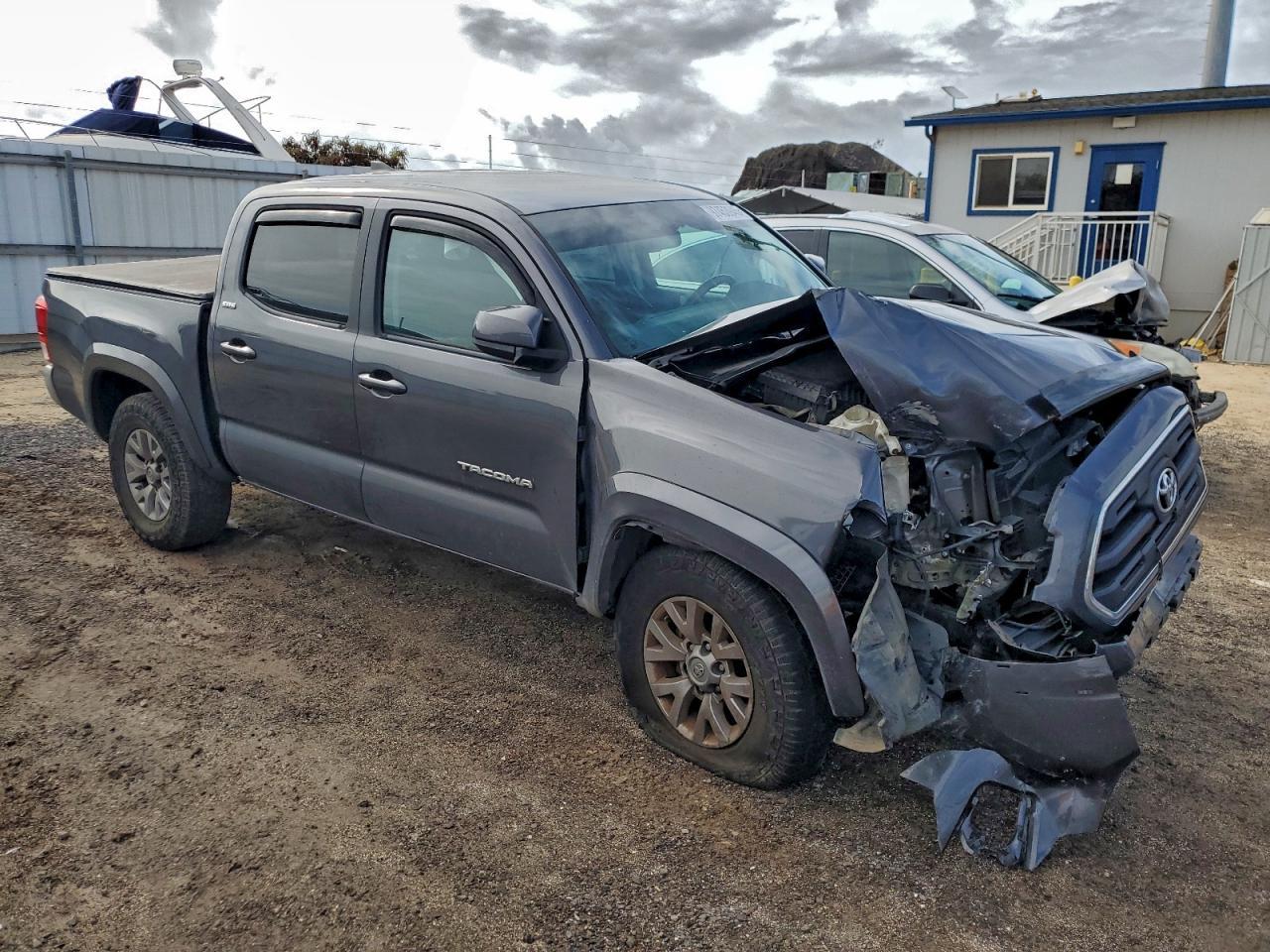 2017 Toyota Tacoma Double cab