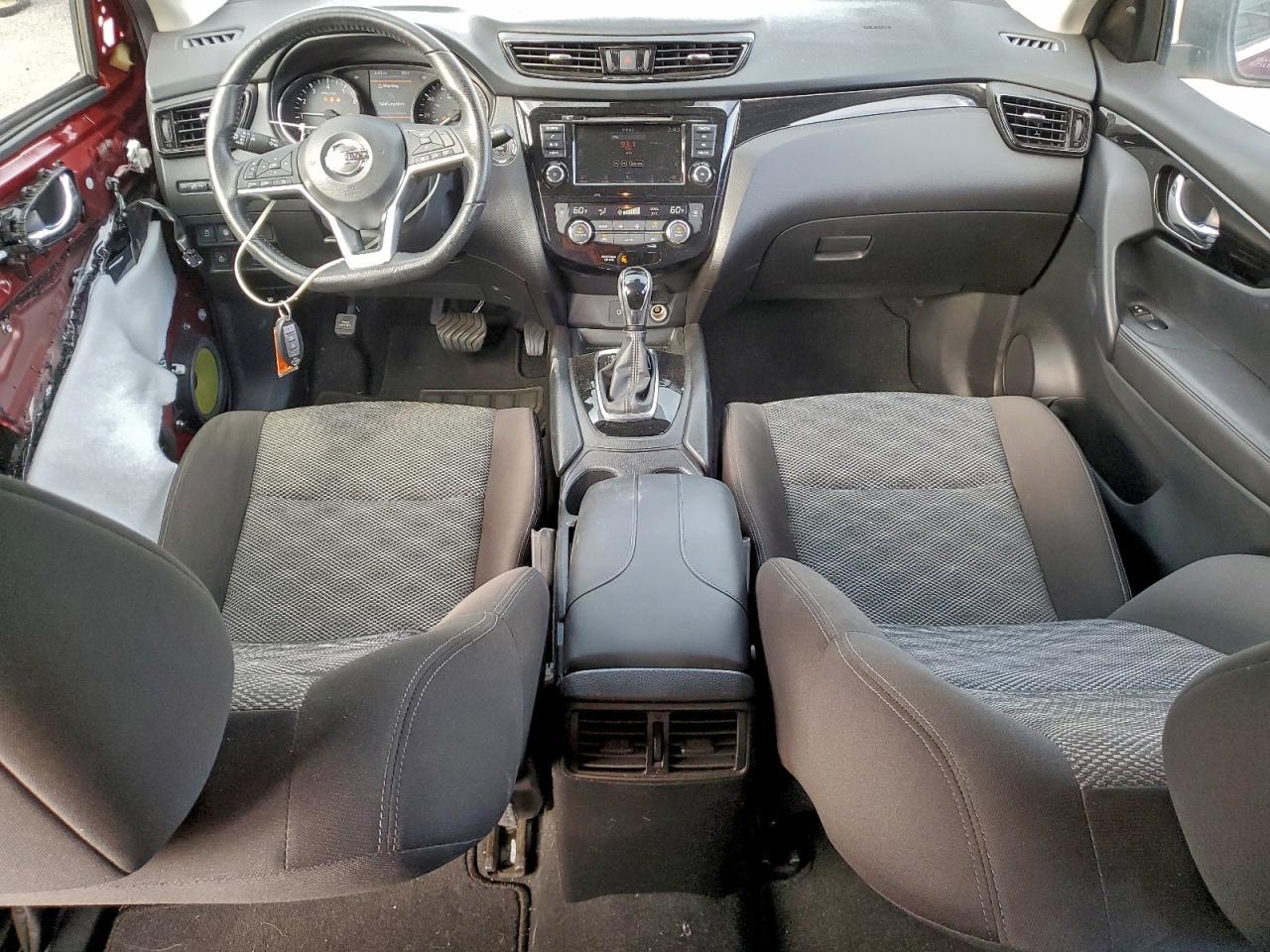 2022 Nissan Rogue Sport sv