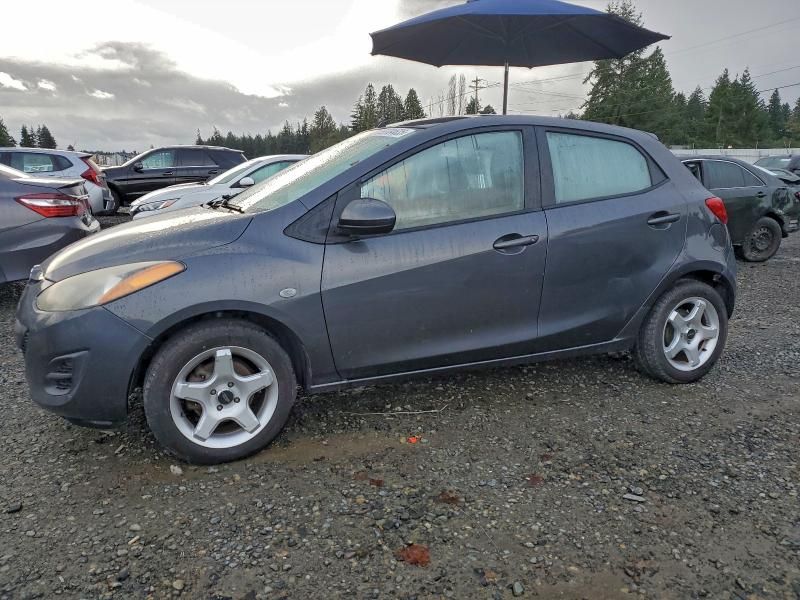 2013 Mazda 2