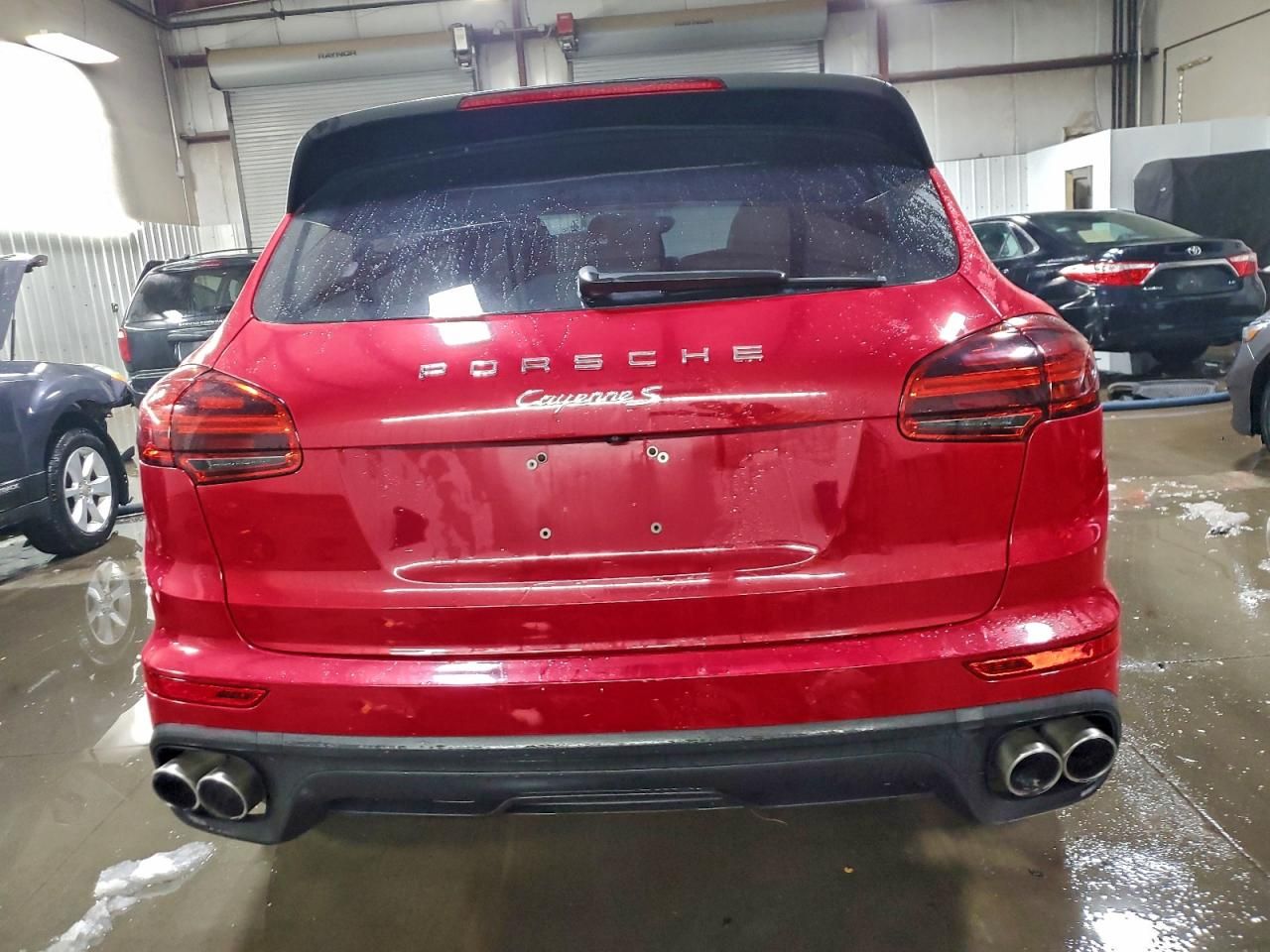 2018 Porsche Cayenne s