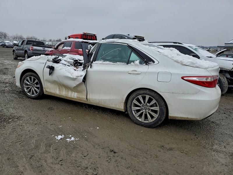 2015 Toyota Camry Hybrid