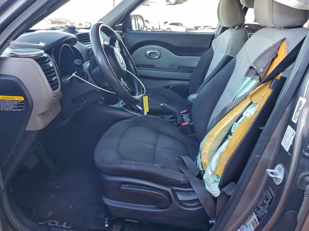 2016 KIA Soul Base