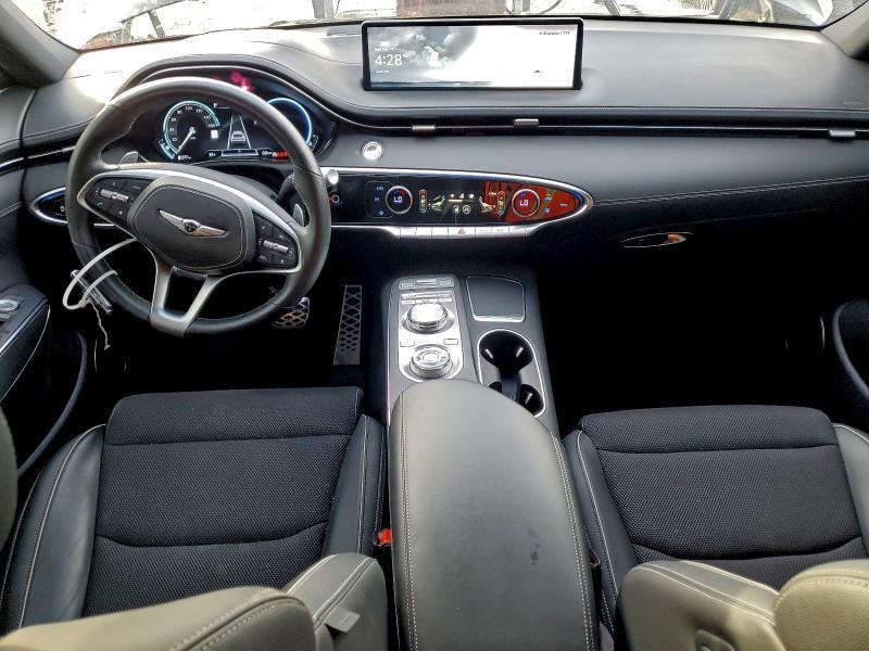 2024 Genesis Gv70