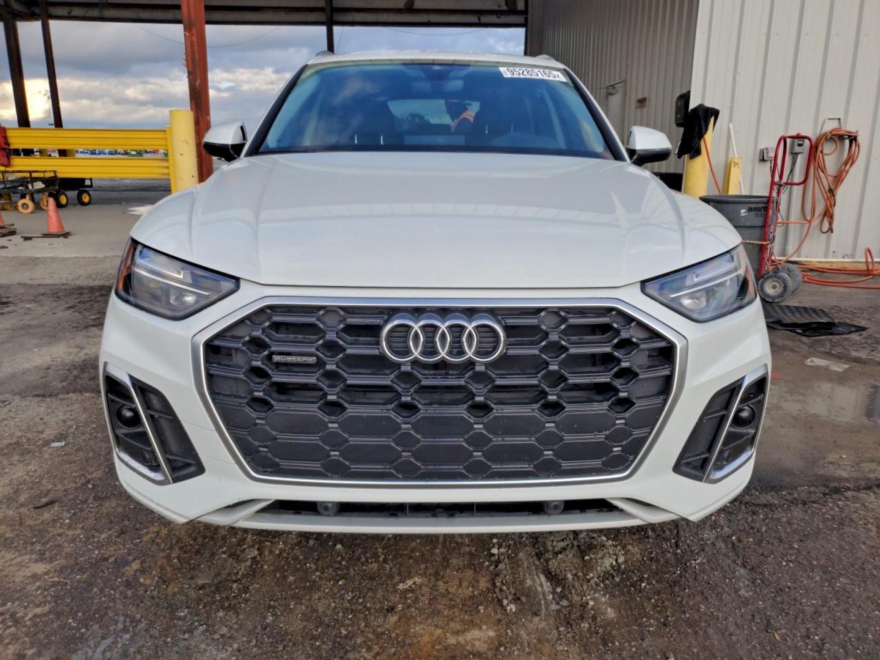 2023 Audi Q5 Premium 45