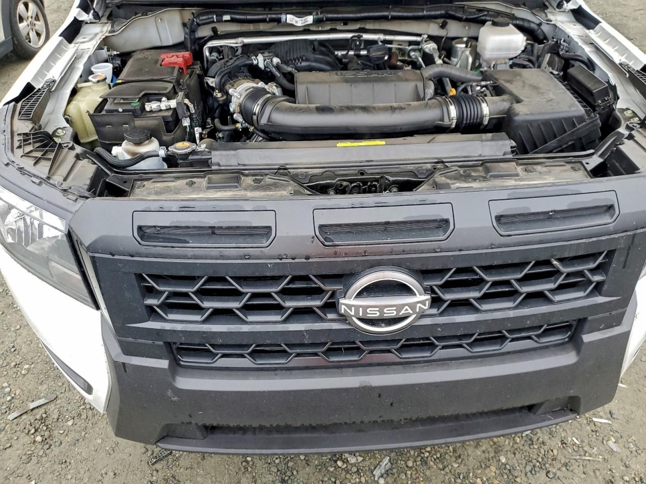 2025 Nissan Frontier s