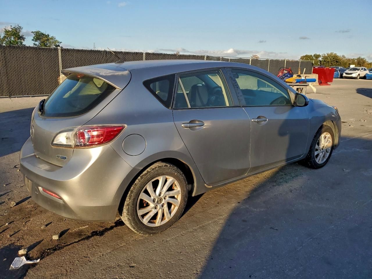 2013 Mazda 3 I
