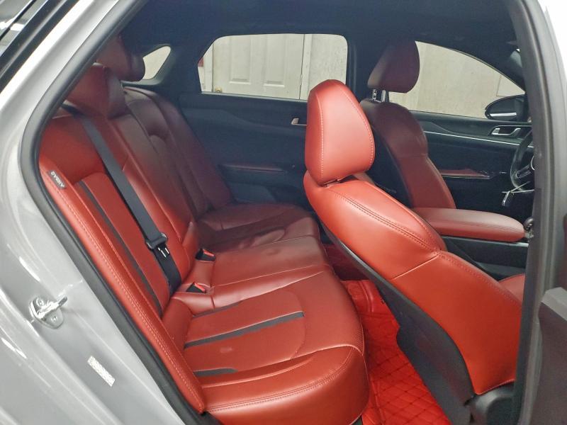 2024 KIA K5 gt Line