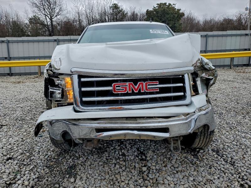 2013 GMC Sierra K1500 slt