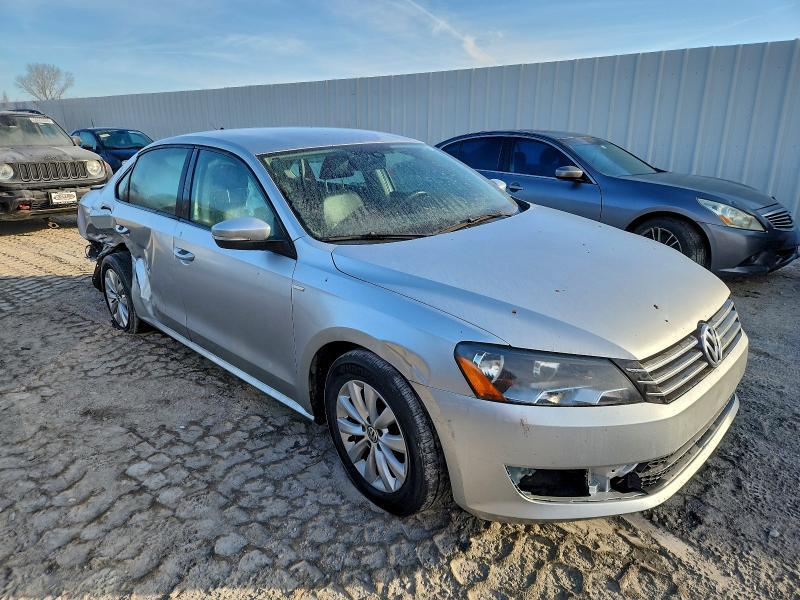 2014 Volkswagen Passat s