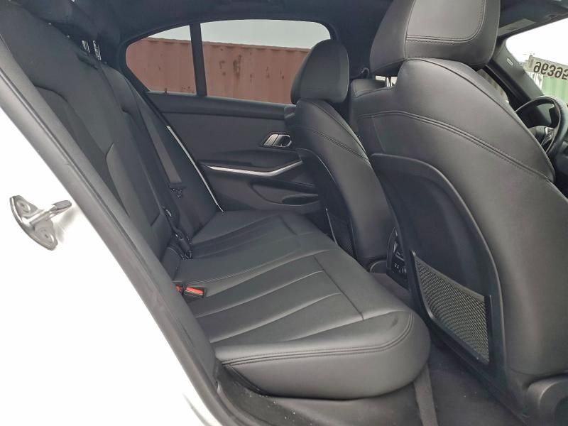 2019 BMW 330xi