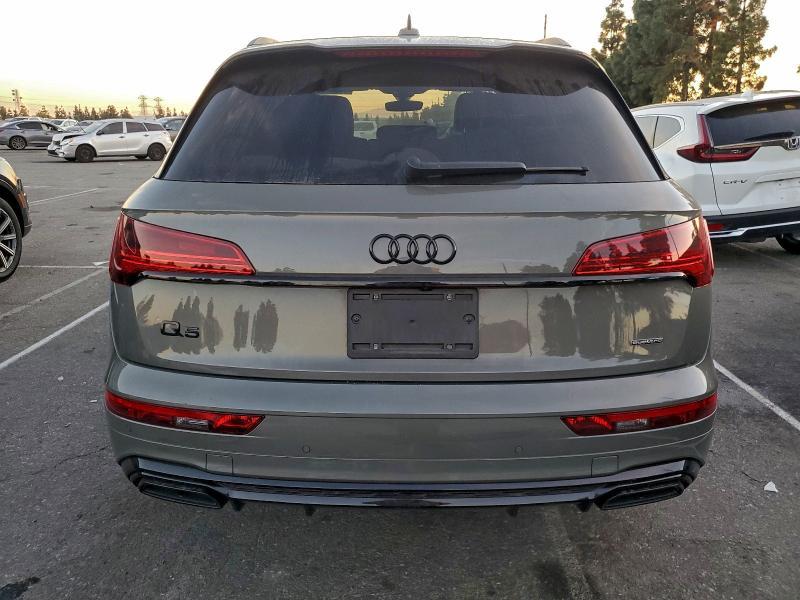 2025 Audi Q5 e Prestige 55