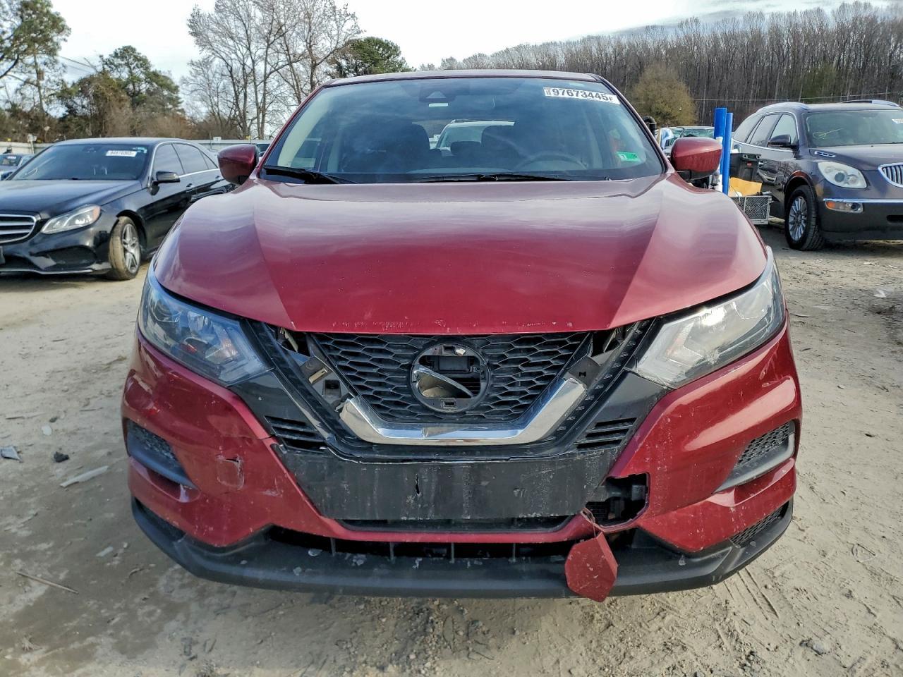 2020 Nissan Rogue Sport s
