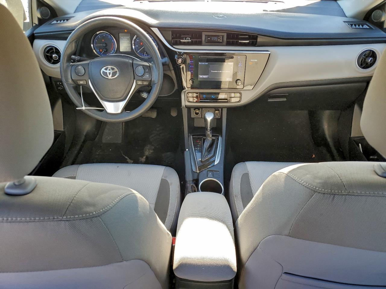 2017 Toyota Corolla l