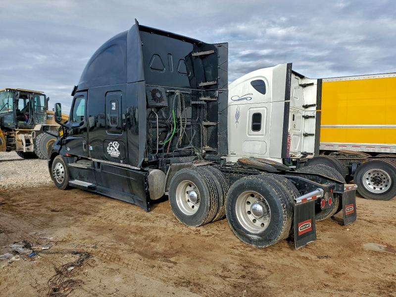 2020 Freightliner Cascadia 126 Semi Truck