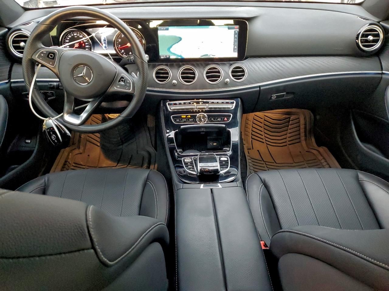 2017 Mercedes-Benz E 300 4matic