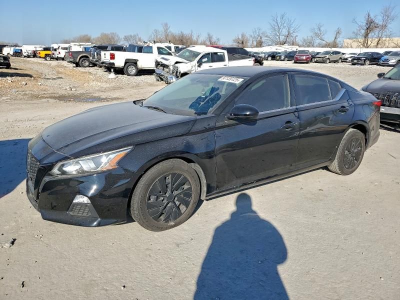 2020 Nissan Altima s