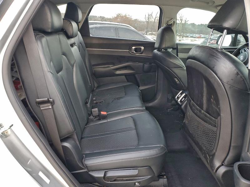 2021 KIA Sorento s