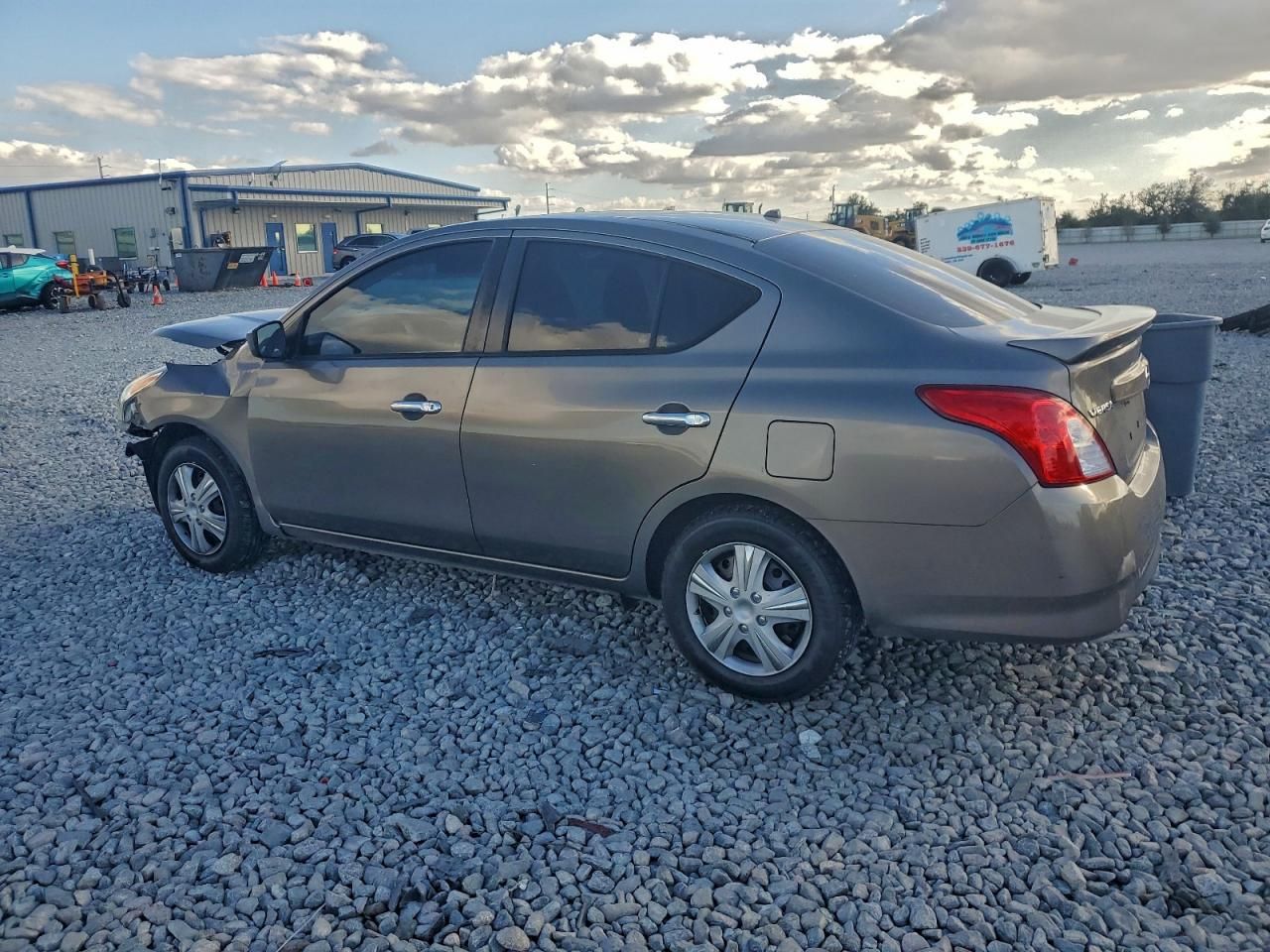 2017 Nissan Versa s