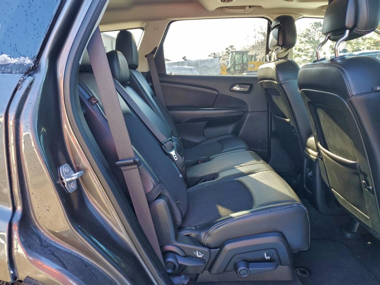2020 Dodge Journey Crossroad