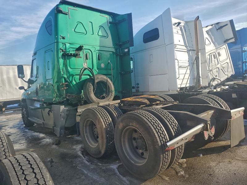 2018 Freigliner 2018 Freightliner Cascadia 125 Semi Truck