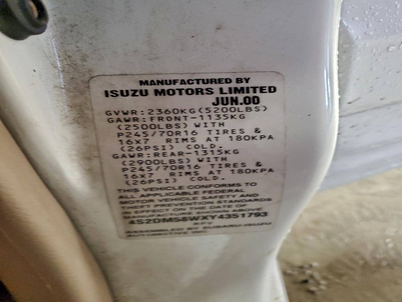 2000 Isuzu Rodeo s