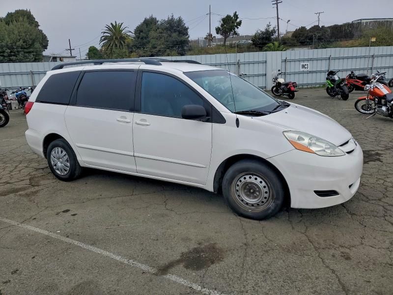 2006 Toyota Sienna ce