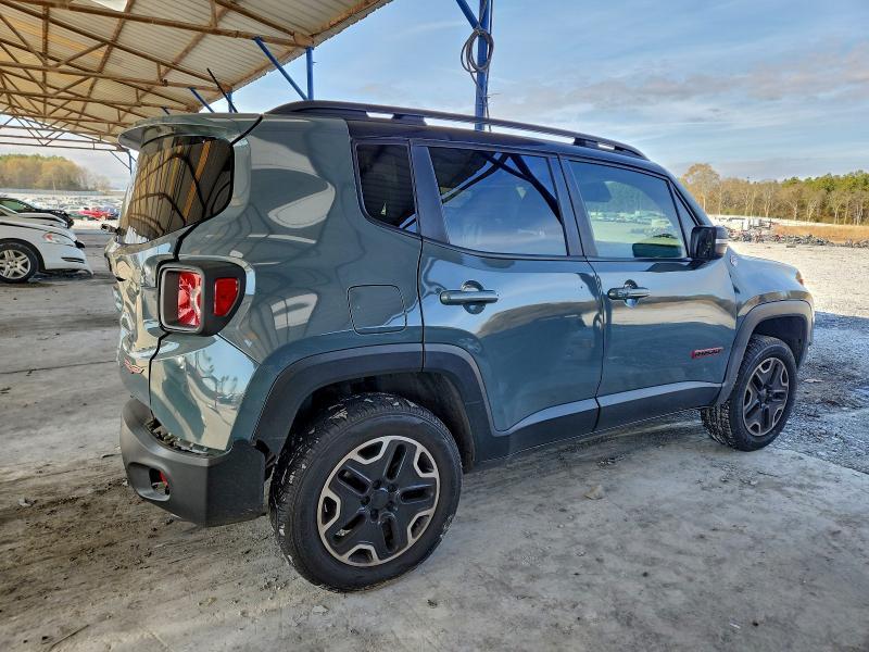 2017 Jeep Renegade Trailhawk