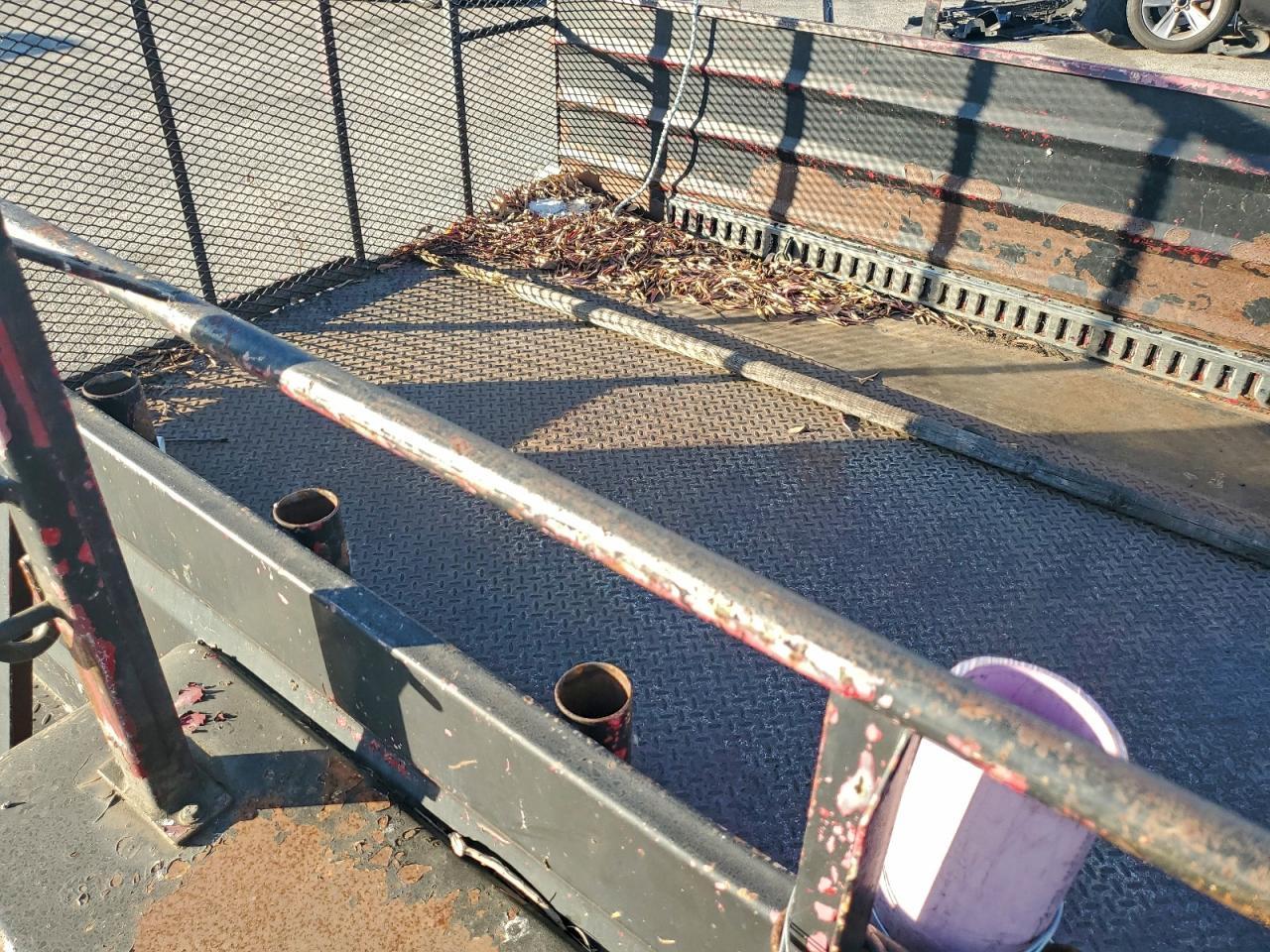 2013 Mlblt 2013 Marksman mfg Utility Trailer