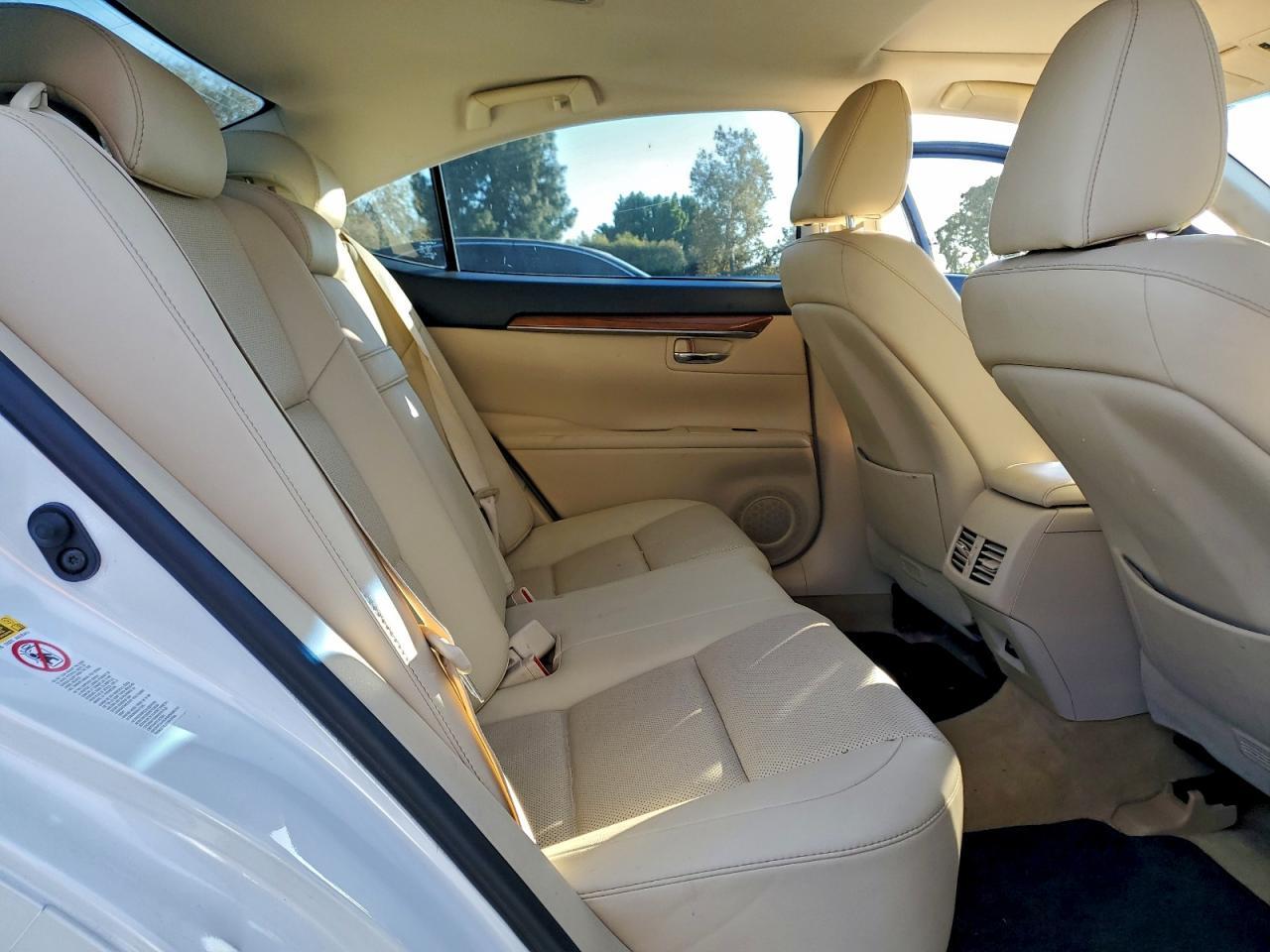 2014 Lexus Es 300h