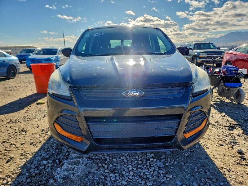 2014 Ford Escape s